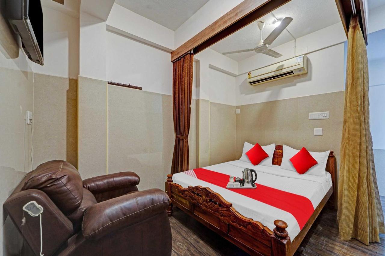 צ'נאי Oyo 81287 Empire Inn מראה חיצוני תמונה